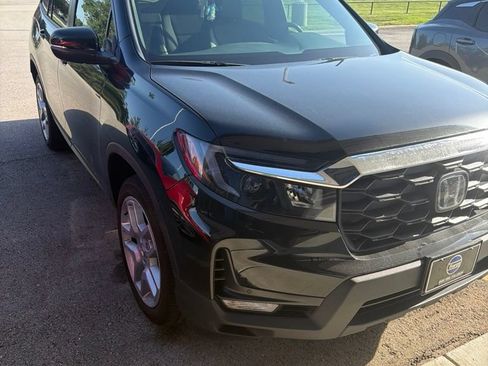 Used 2025 Honda Passport EX-L image 1