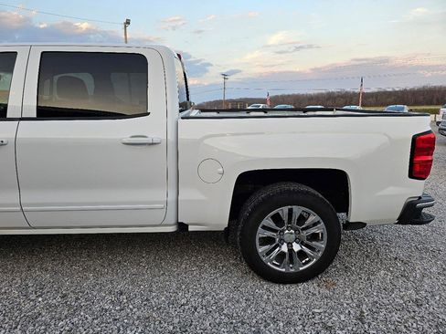 Used 2017 Chevrolet Silverado 1500 LT w/ Texas Edition image 5