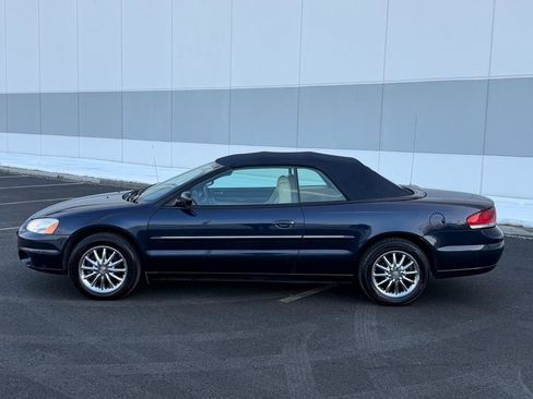 Used 2002 Chrysler Sebring Limited image 9