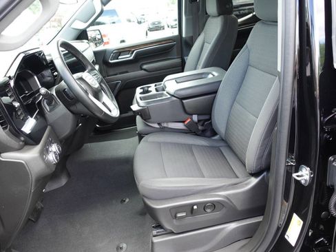 Used 2023 GMC Sierra 1500 Elevation w/ LPO, Elevation Black Package AWD/4WD image 18