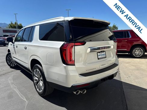 Used 2023 GMC Yukon XL Denali w/ Denali Reserve Package AWD/4WD image 5