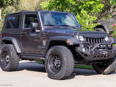 Used 2016 Jeep Wrangler Sport AWD/4WD image 7