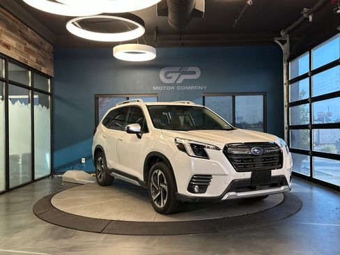 Used 2022 Subaru Forester Touring AWD/4WD image 1
