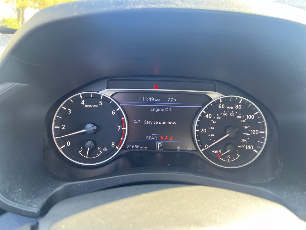 Used 2023 Nissan Altima 2.5 SV FWD image 3