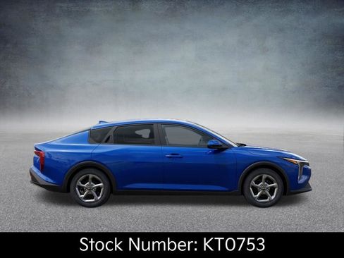New 2026 Kia K4 LXS image 7