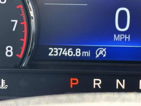 Used 2023 Ford Explorer XLT w/ Equipment Group 202A AWD/4WD image 38