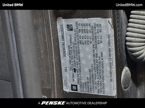 Used 2021 Chevrolet Tahoe High Country w/ Premium Package AWD/4WD image 16