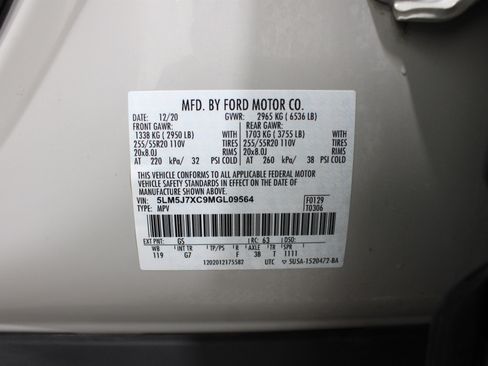 Used 2021 Lincoln Aviator Reserve w/ Equipment Group 201A AWD/4WD image 41