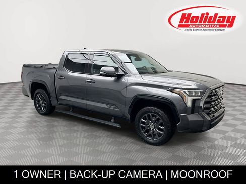 Used 2023 Toyota Tundra Platinum AWD/4WD image 1