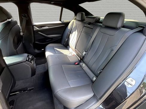 Used 2023 BMW 530i w/ M Sport Package RWD image 21