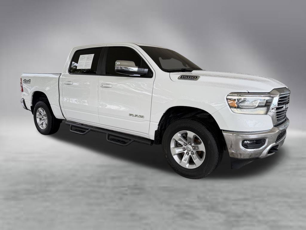 Used 2023 RAM 1500 Laramie AWD/4WD image 2
