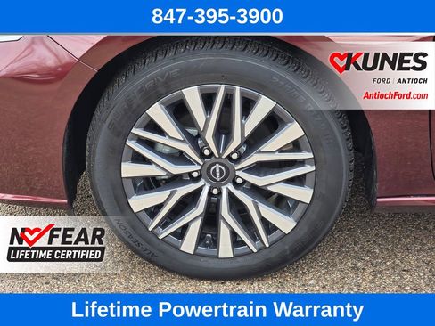 Used 2023 Nissan Altima 2.5 SV image 12