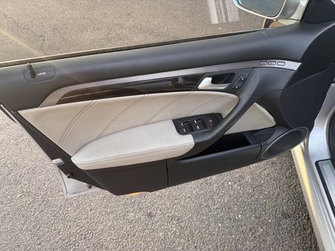 Used 2007 Acura TL Type-S image 9