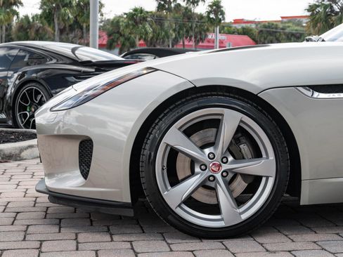 Used 2020 Jaguar F-TYPE Coupe image 25