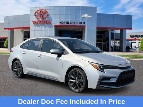 Used 2024 Toyota Corolla XSE FWD image 1