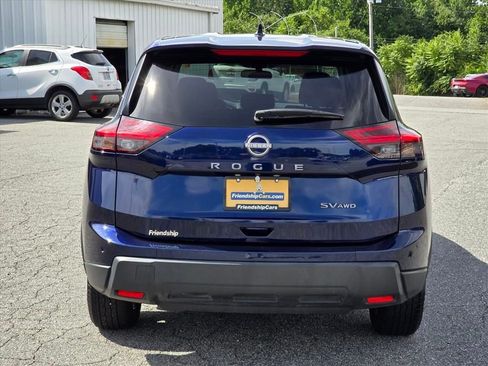 Used 2024 Nissan Rogue SV AWD/4WD image 25