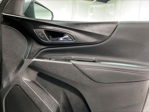 Used 2023 Chevrolet Equinox RS image 22