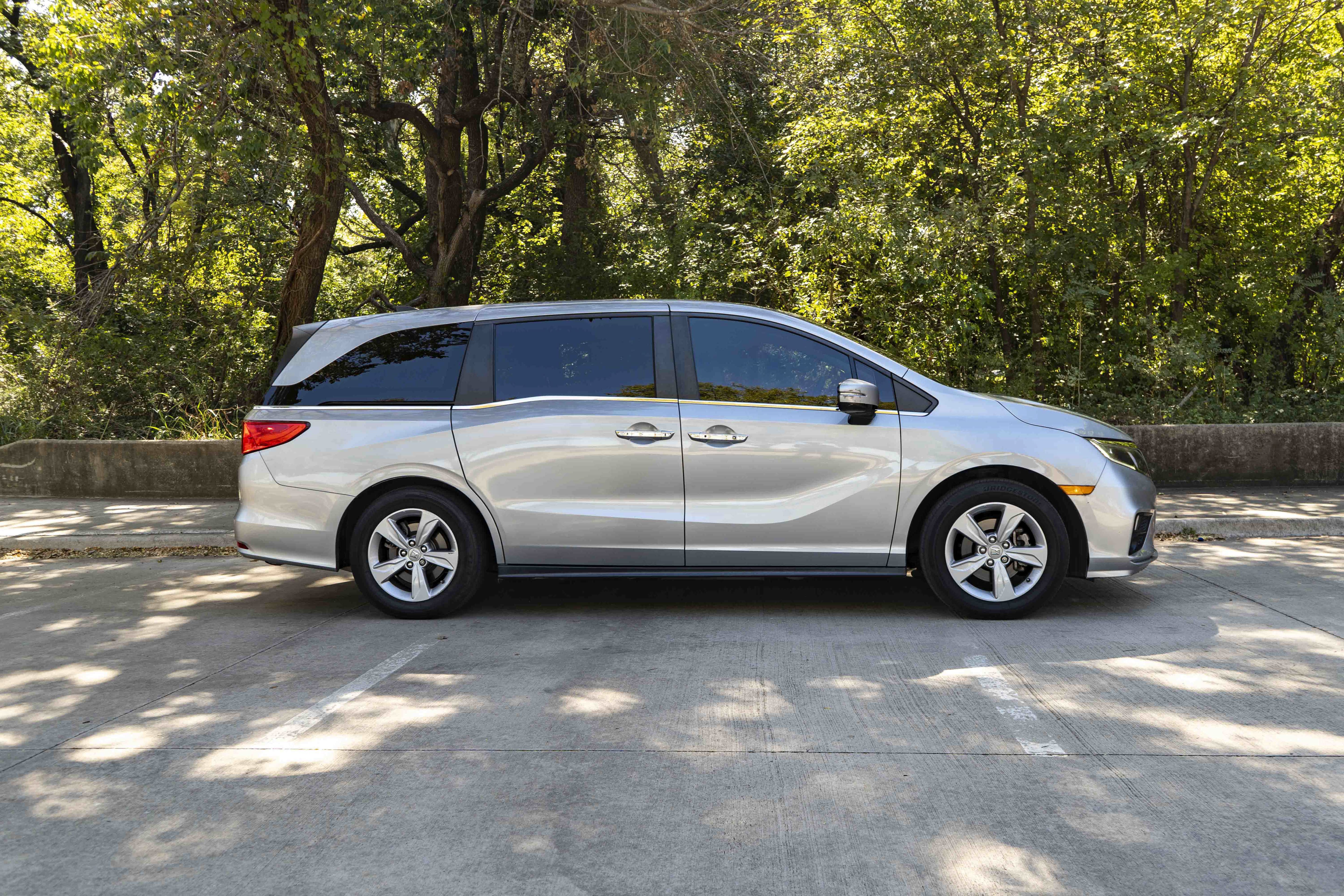 Used 2018 Honda Odyssey EX image 10