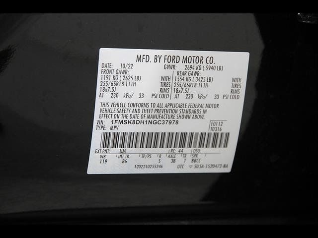 Used 2022 Ford Explorer XLT AWD/4WD image 23