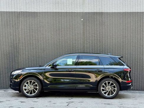 New 2025 Lincoln Corsair Grand Touring AWD/4WD image 2