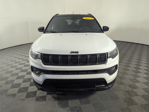 Certified 2023 Jeep Compass Altitude w/ Convenience Group image 3