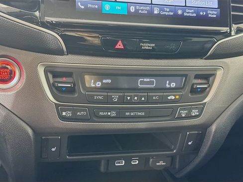 Certified 2025 Honda Ridgeline RTL image 15
