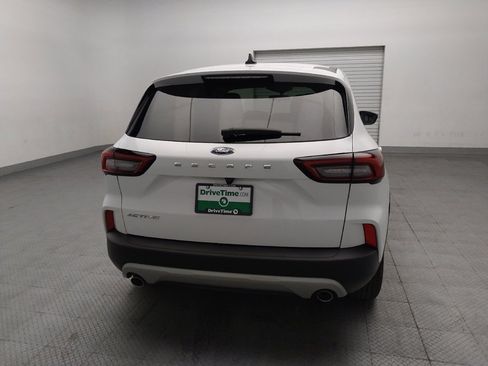 Used 2024 Ford Escape Active w/ Cold Weather Package FWD image 7