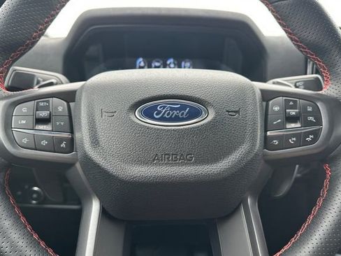 Used 2025 Ford Ranger Raptor AWD/4WD image 24