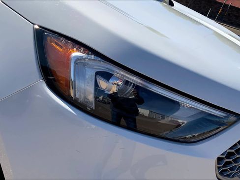 Used 2024 Ford Edge SEL AWD/4WD image 28