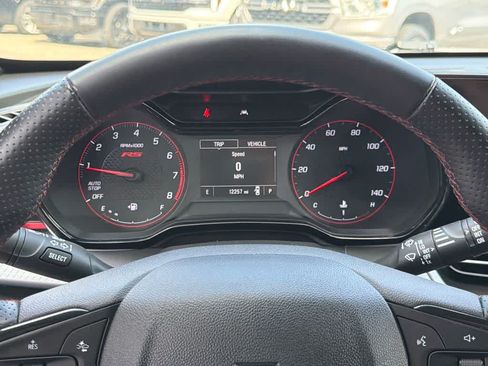 Used 2024 Chevrolet Trax RS w/ Driver Confidence Package FWD image 24