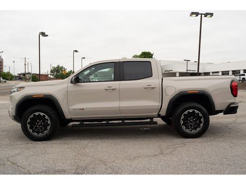 New 2026 GMC Canyon AT4 AWD/4WD image 5