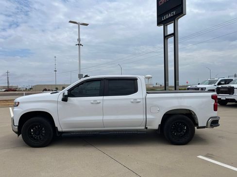 Used 2020 Chevrolet Silverado 1500 LT w/ Texas Edition RWD image 3