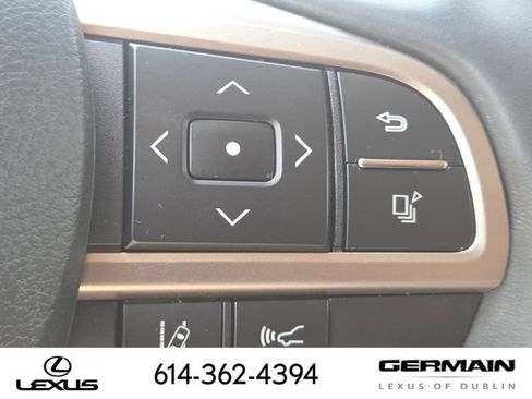Certified 2022 Lexus RX 350L Premium w/ Premium Package AWD/4WD image 36