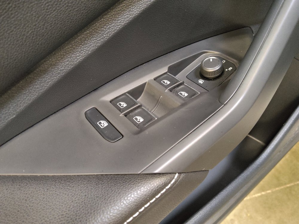 Used 2025 Volkswagen Jetta S FWD image 27