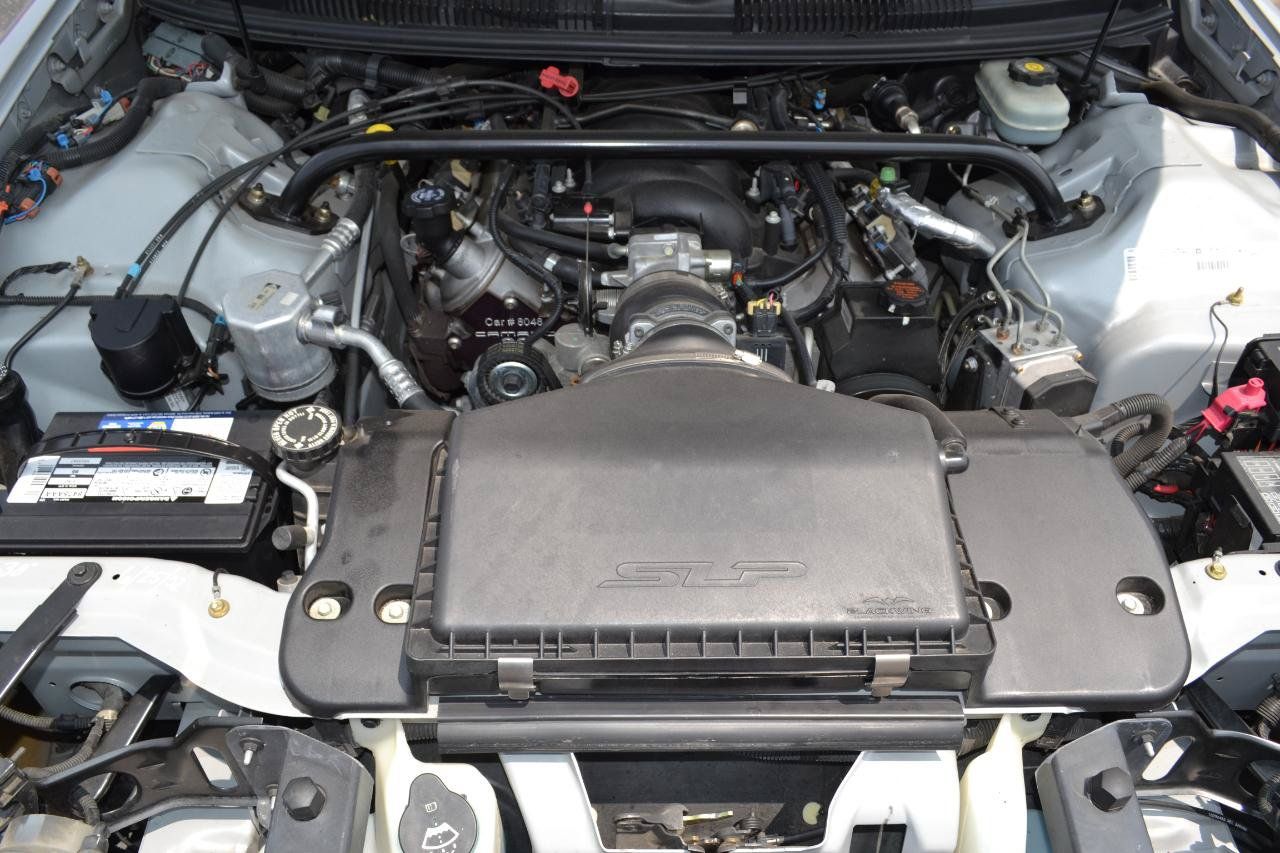 Used 2002 Chevrolet Camaro Z28 w/ SS Performance/Appearance Pkg RWD image 43
