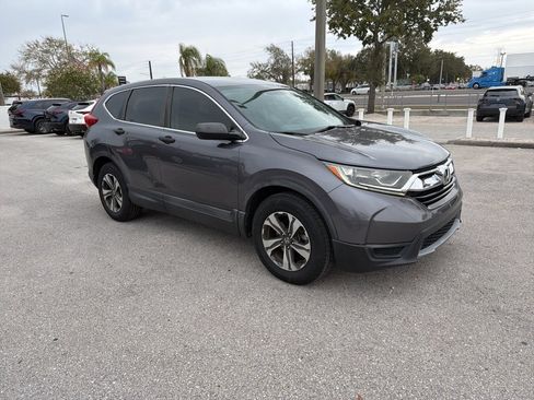 Used 2018 Honda CR-V LX image 6