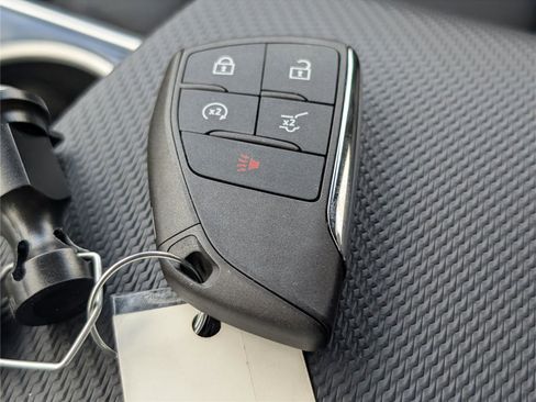 New 2026 Chevrolet Equinox LT FWD image 9