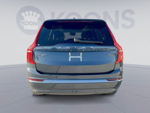 Certified 2023 Volvo XC90 B6 Plus w/ Protection Package image 5