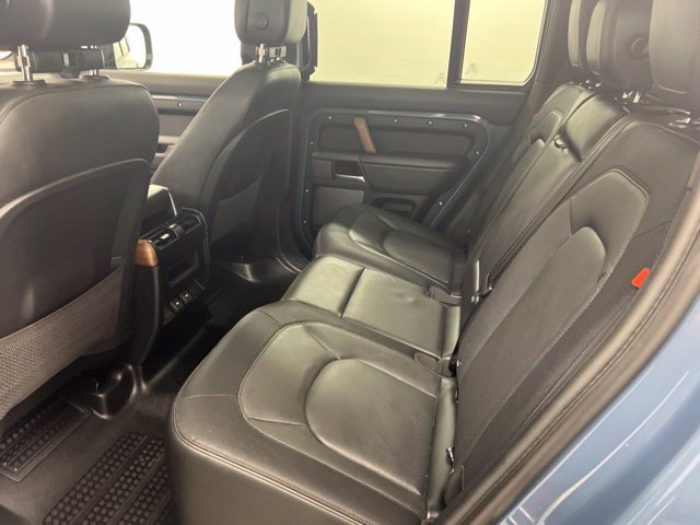 Used 2023 Land Rover Defender 110 X-Dynamic SE AWD/4WD image 10