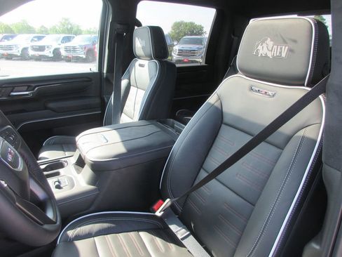 New 2026 GMC Sierra 2500 AT4X w/ AT4X AEV Edition AWD/4WD image 12