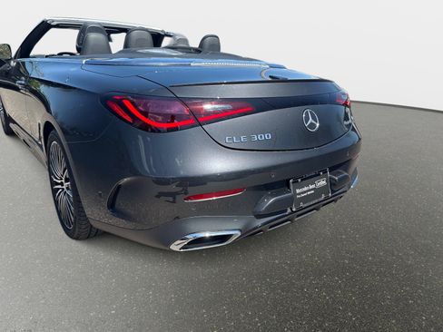Certified 2024 Mercedes-Benz CLE 300 4MATIC Cabriolet image 9