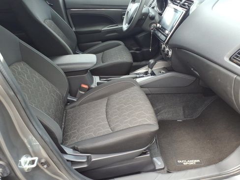 Used 2026 Mitsubishi Outlander Sport ES AWD/4WD image 6