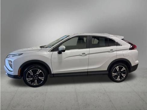 Used 2025 Mitsubishi Eclipse Cross SE AWD/4WD image 2