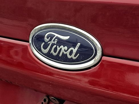 Used 2016 Ford Fusion SE image 10