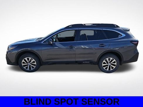 Used 2022 Subaru Outback Premium image 8