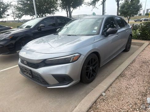Used 2022 Honda Civic Sport image 1