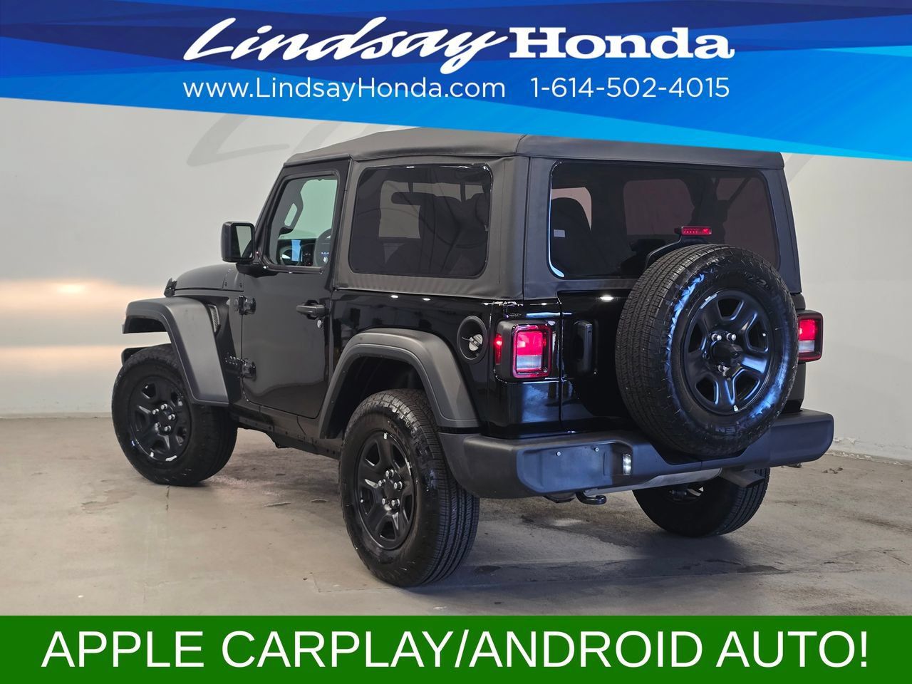 Used 2025 Jeep Wrangler Sport AWD/4WD image 4