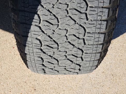 Used 2023 Chevrolet Silverado 1500 LTZ image 12