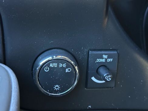 Used 2017 GMC Savana 2500 RWD image 23