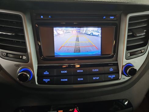 Used 2017 Hyundai Tucson Sport image 24